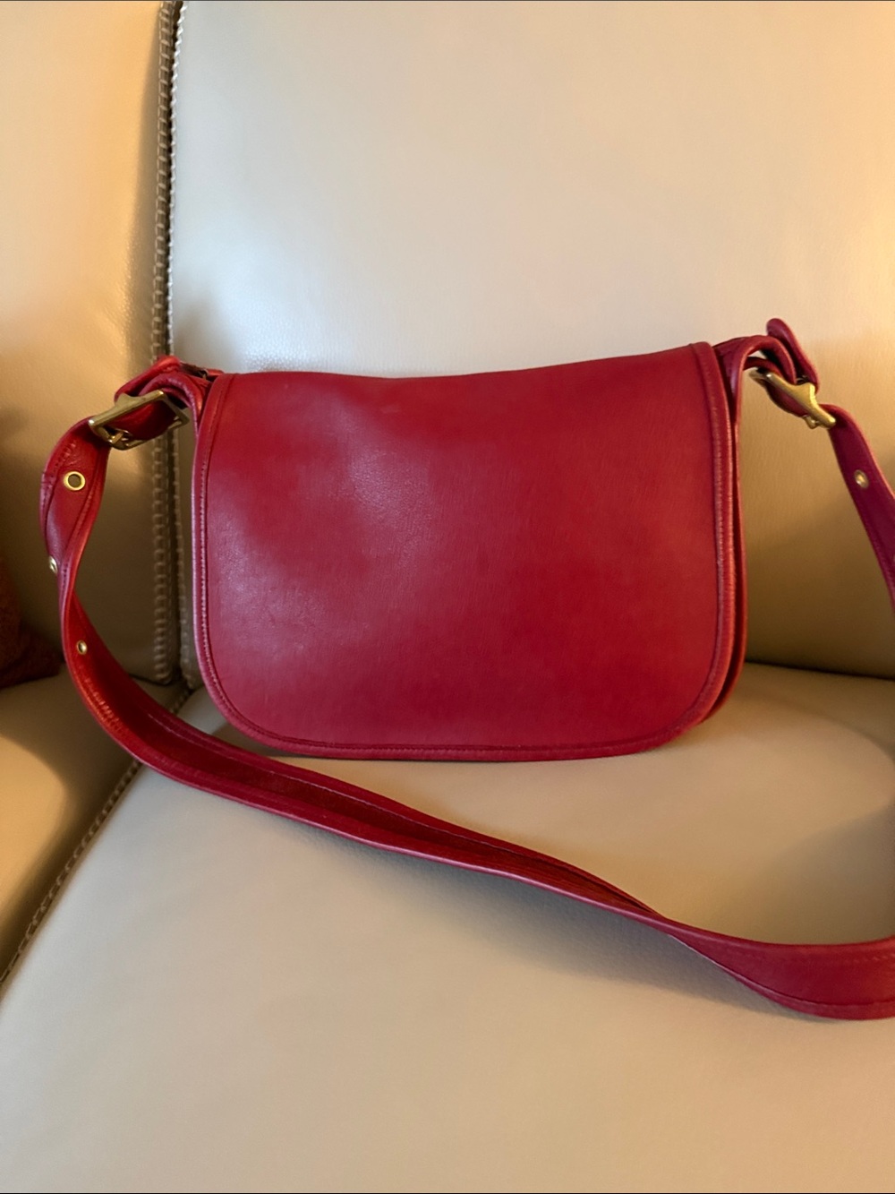 Vintage Coach Patricia’s Legacy 9951 red leather gold hardware United States
